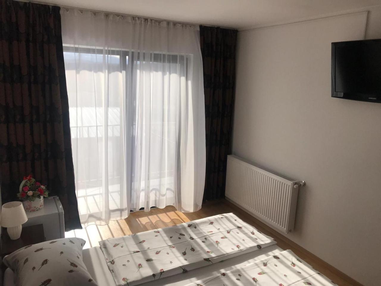 Pensiunea Wolf 2 Hermannstadt Exterior foto